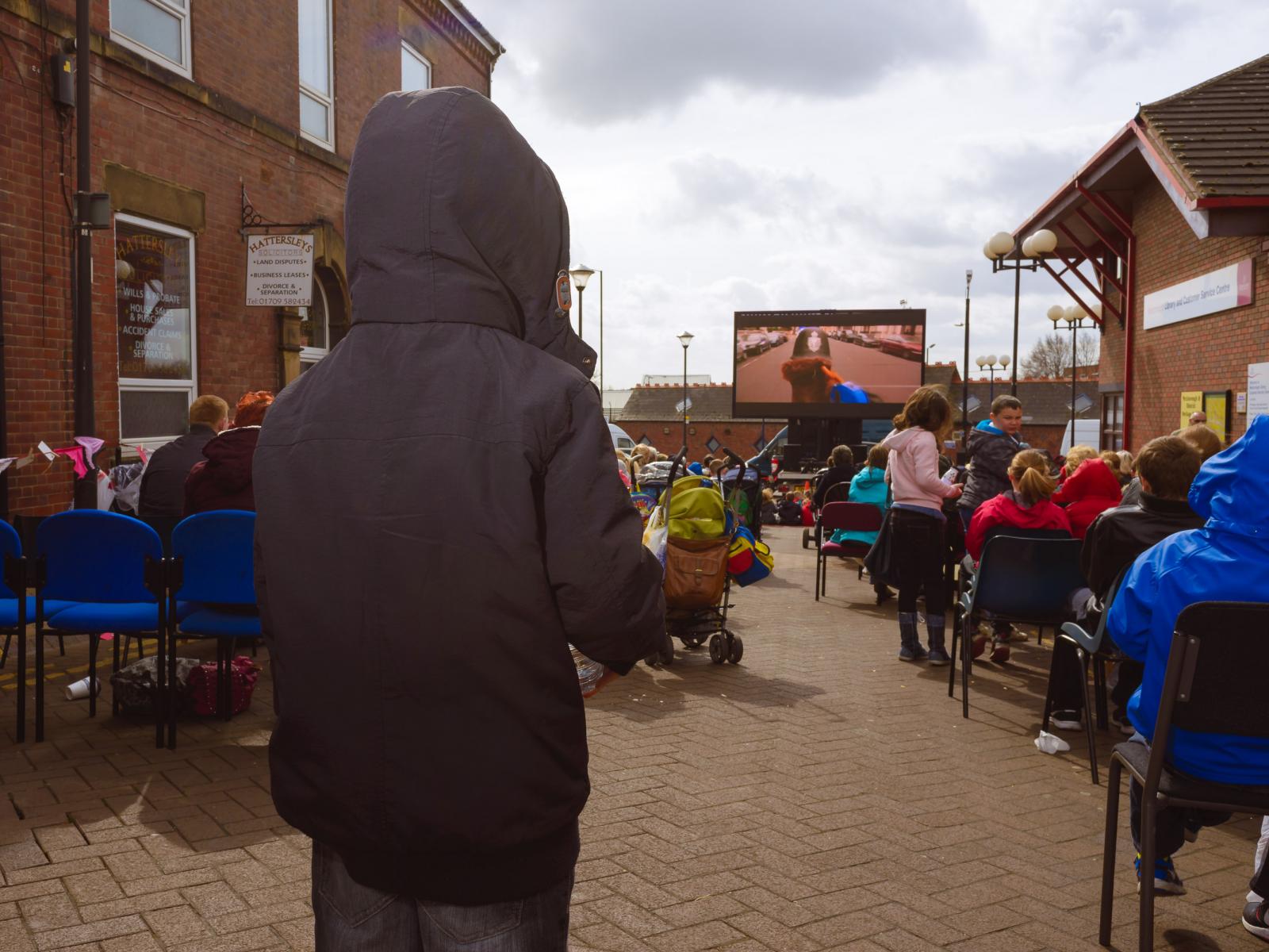 Street Cinema.